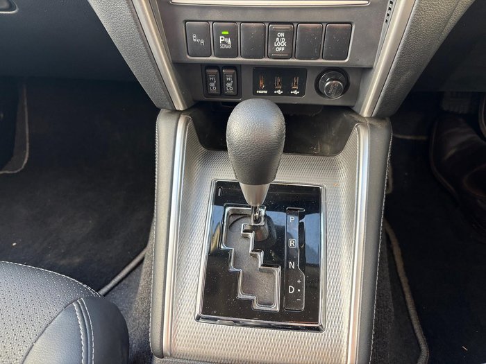 2023 Mitsubishi Triton GLS