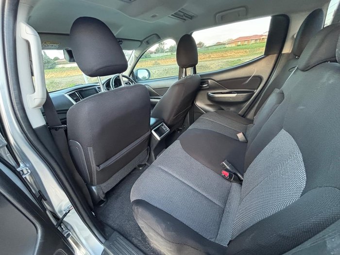 2019 Mitsubishi Triton GLS