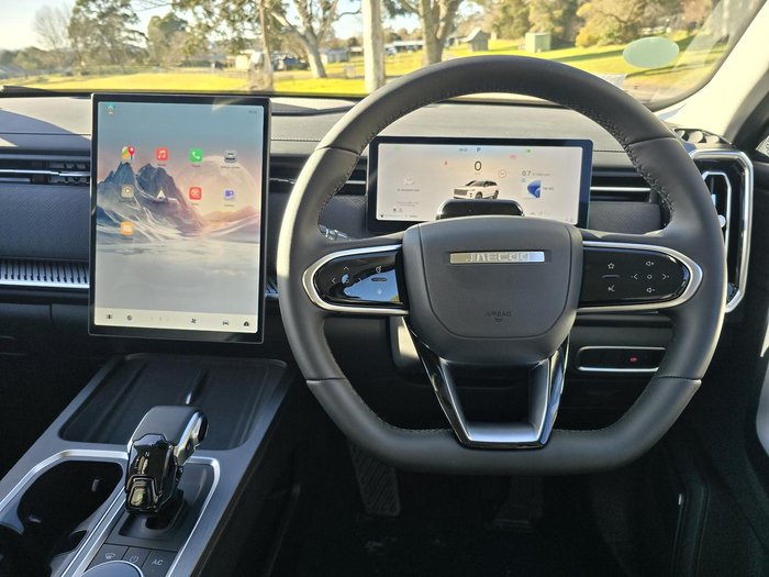 2025 Jaecoo J7 Track