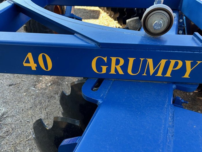 2024 Grizzly Grumpy 40 Blue