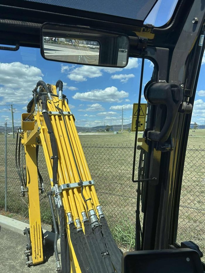 2022 New Holland E60c