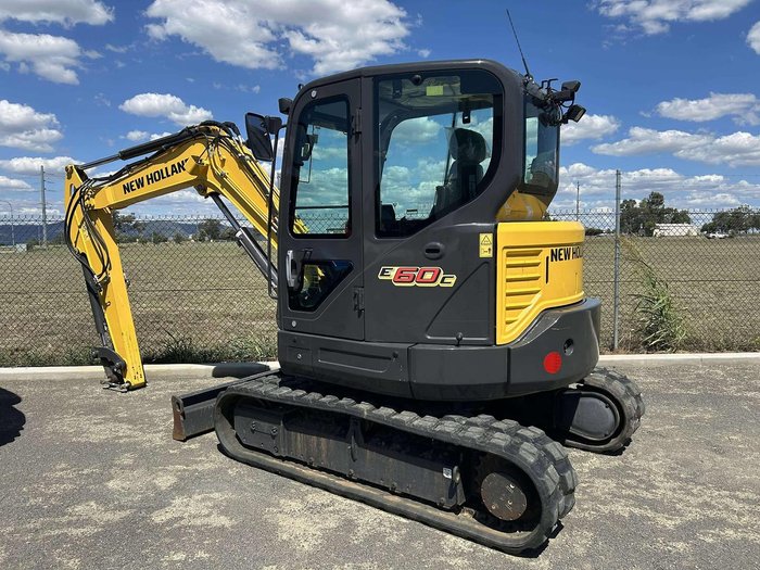 2022 New Holland E60c