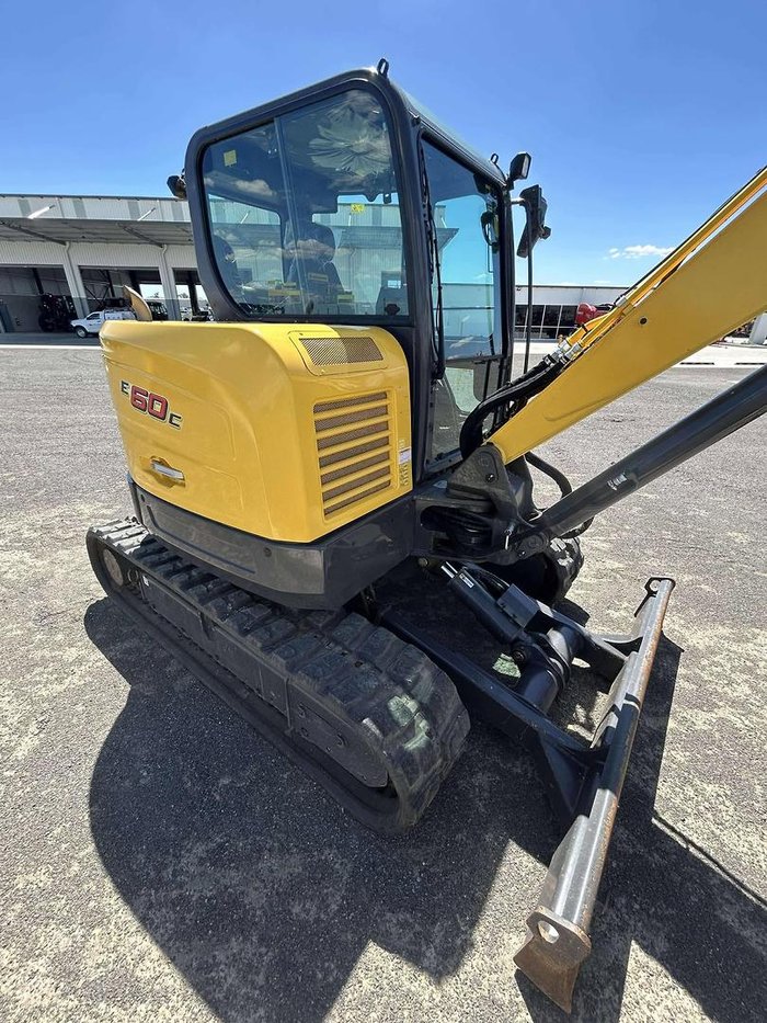 2022 New Holland E60c