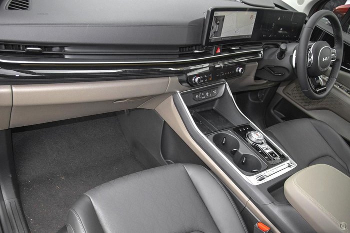 2025 Kia Carnival GT-Line