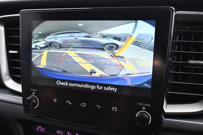 2025 Mazda BT-50 SP