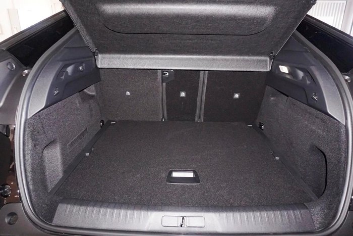 2025 Peugeot 3008 Allure Hybrid