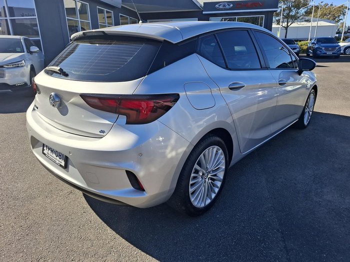 2017 Holden Astra R