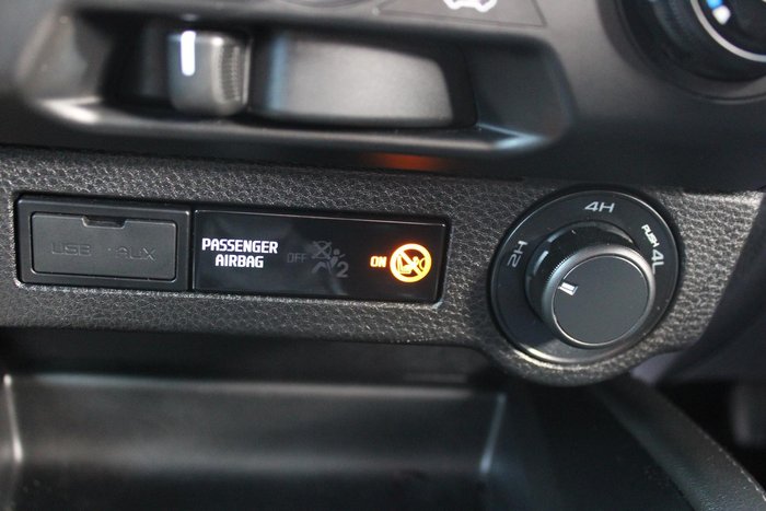 2024 Mazda BT-50 XT