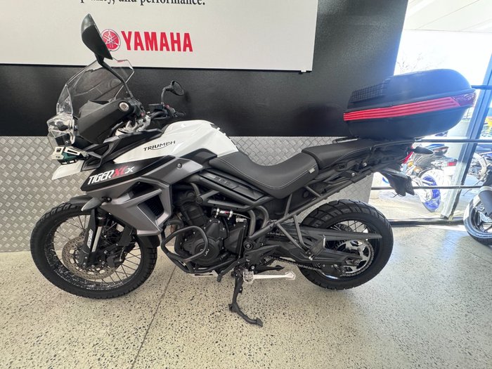 2016 Triumph TIGER 800 XRX WHITE