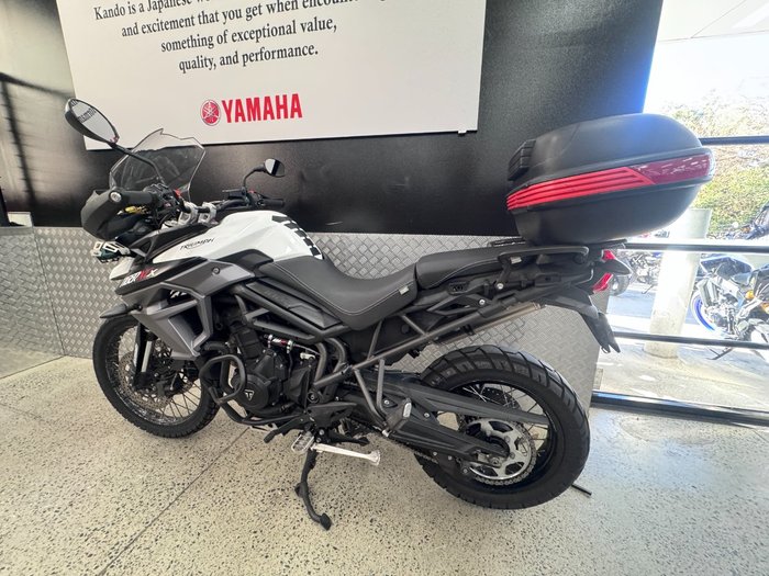 2016 Triumph TIGER 800 XRX WHITE