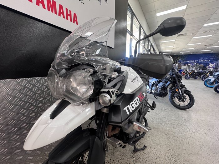 2016 Triumph TIGER 800 XRX WHITE