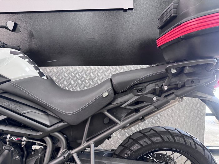 2016 Triumph TIGER 800 XRX WHITE