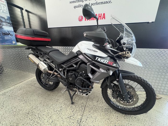 2016 Triumph TIGER 800 XRX WHITE