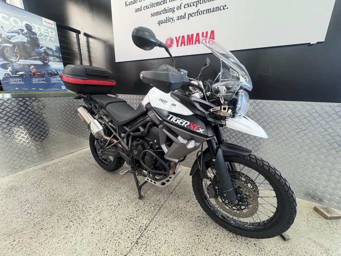 2016 Triumph TIGER 800 XRX WHITE