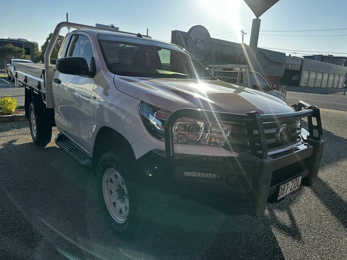 2019 Toyota Hilux SR