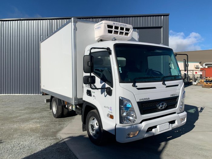 2025 Hyundai Mighty EX4 Freezer Pantech Premium Plus White