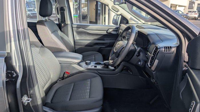 2024 Ford Everest Ambiente