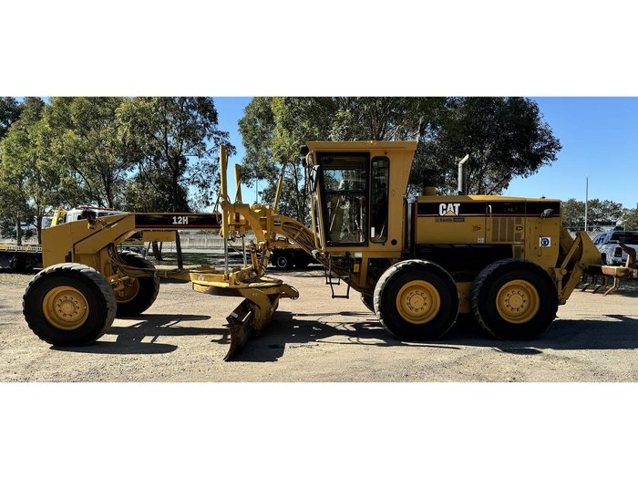 2003 CATERPILLAR 12H Grader 