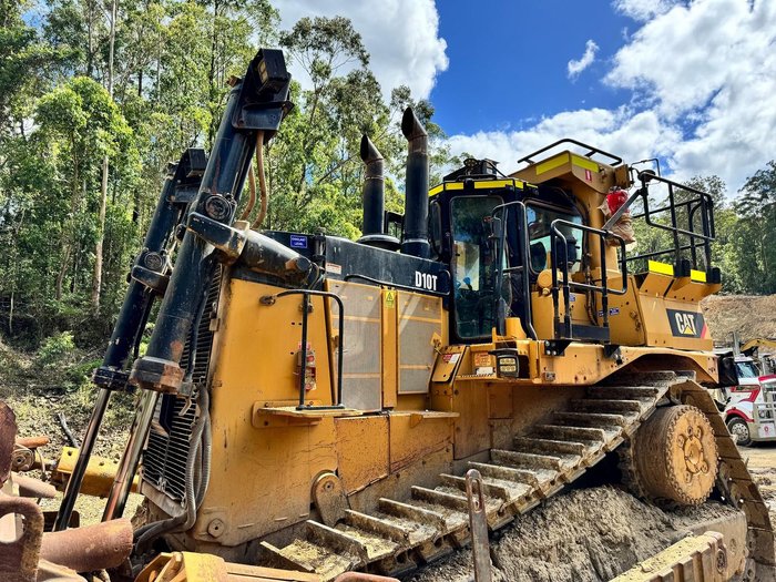 2005 Caterpillar D10t Bulldozer 