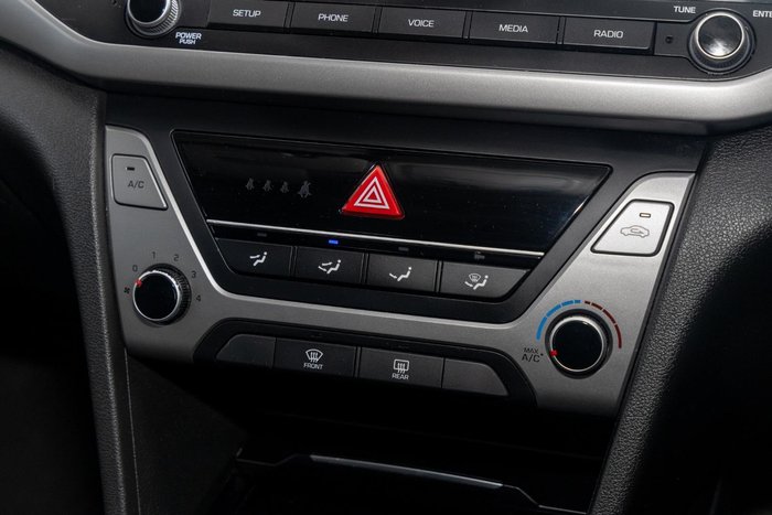 2016 Hyundai Elantra Active