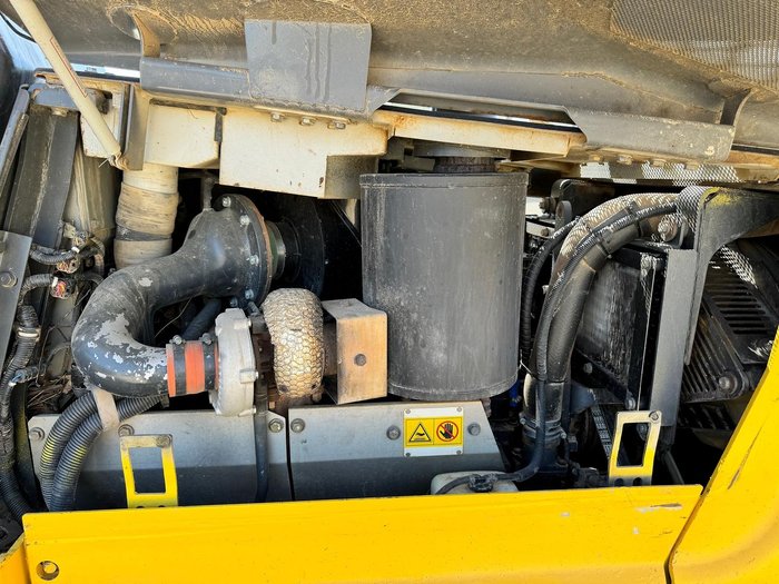  KOMATSU D65ex-12 Dozer 