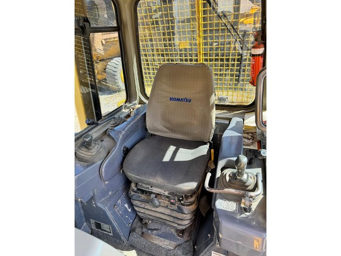 2002 Komatsu D65ex-12