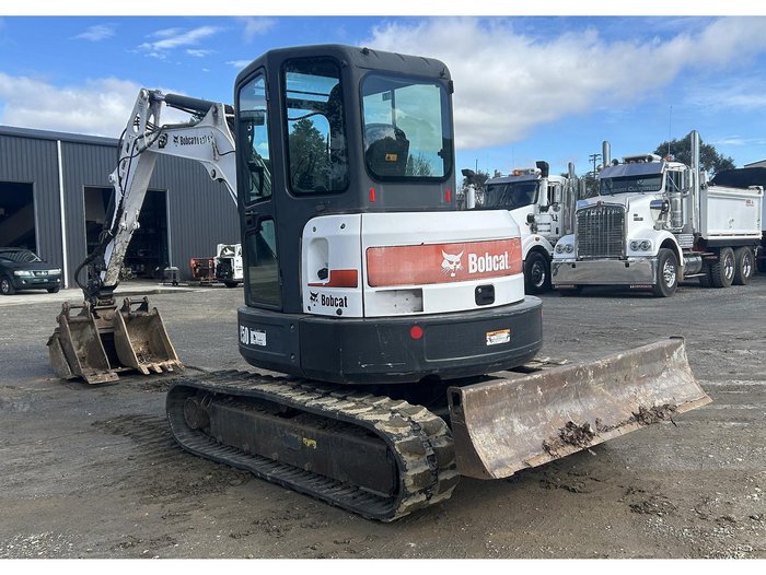 2014 Bobcat E50