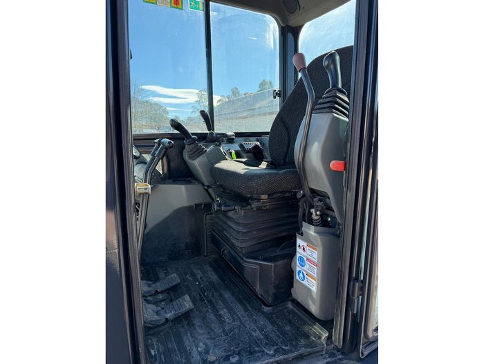 2014 Bobcat E50