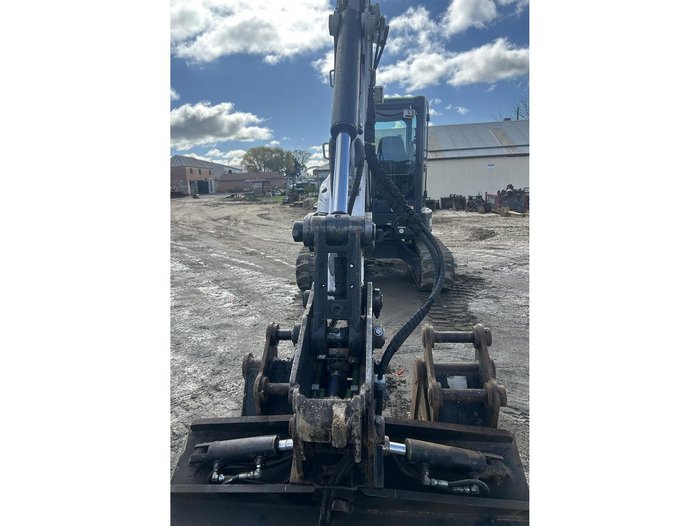 2014 Bobcat E50 Excavator 
