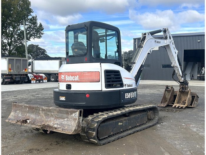 2014 Bobcat E50 Excavator 