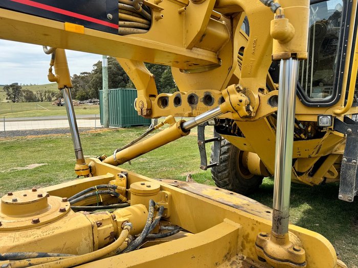 2005 Caterpillar 12H Vhp Grader 