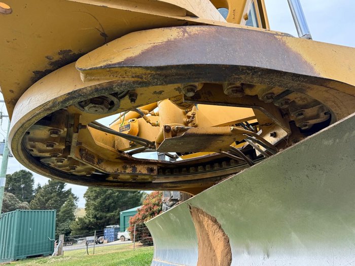 2005 Caterpillar 12H