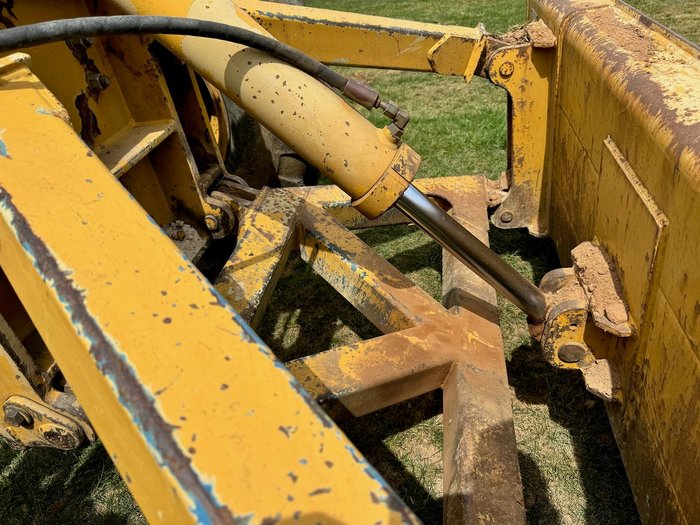 2005 Caterpillar 12H