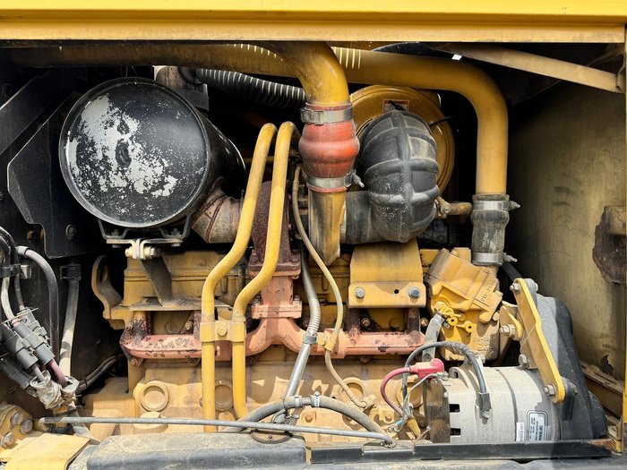 2005 Caterpillar 12H