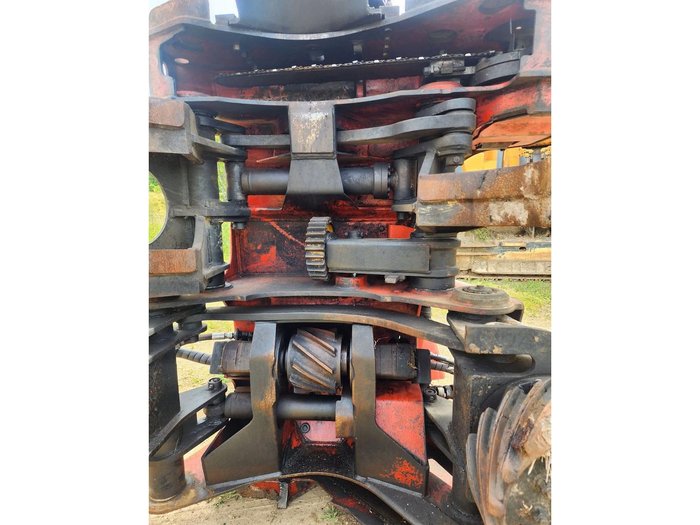 Hyundai Robex 320 Lc-9