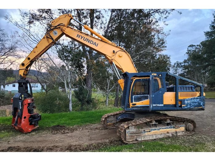 2017 Hyundai Robex 320 Lc-9