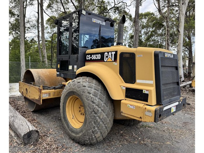 2001 Caterpillar Cs563d