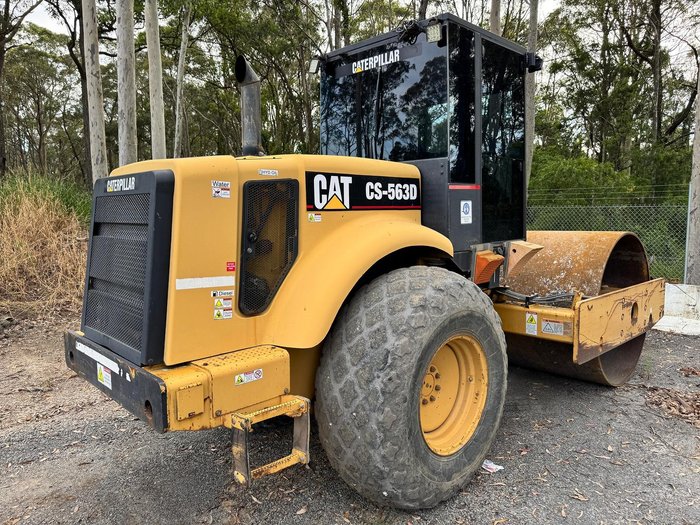 2001 Caterpillar Cs563d