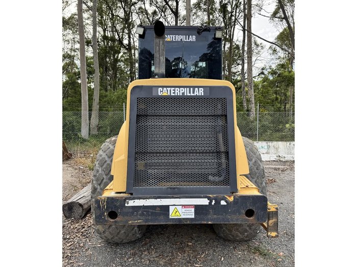 2001 Caterpillar Cs563d