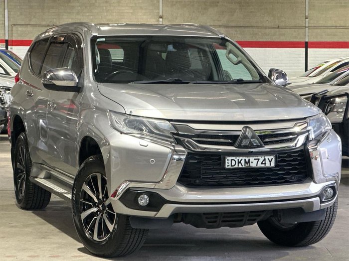 2016 Mitsubishi Pajero Sport Exceed