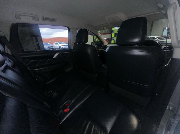 2016 Mitsubishi Pajero Sport Exceed