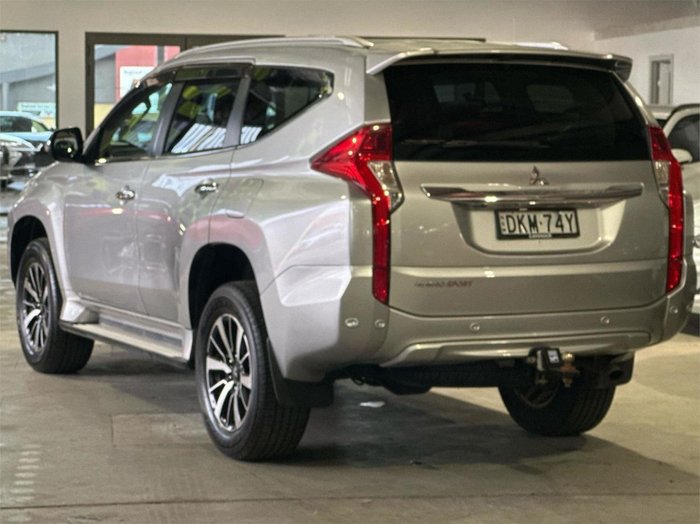2016 Mitsubishi Pajero Sport Exceed