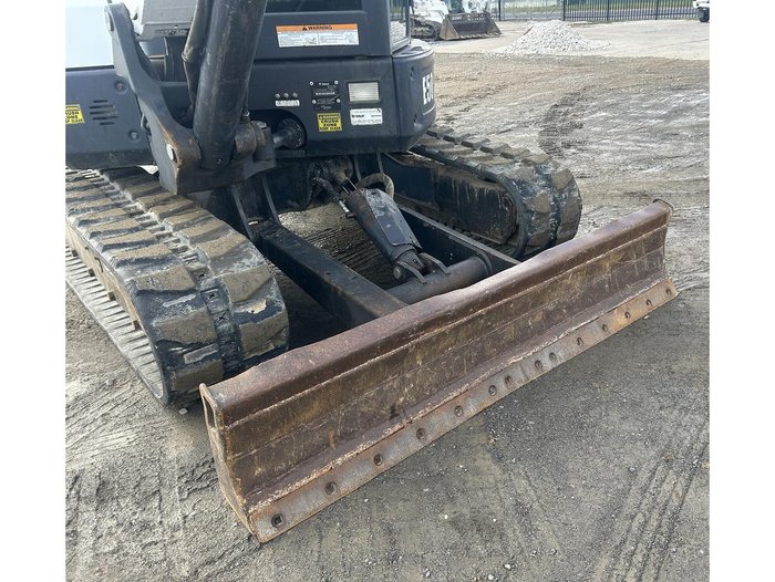 2011 BOBCAT E50 Excavator 