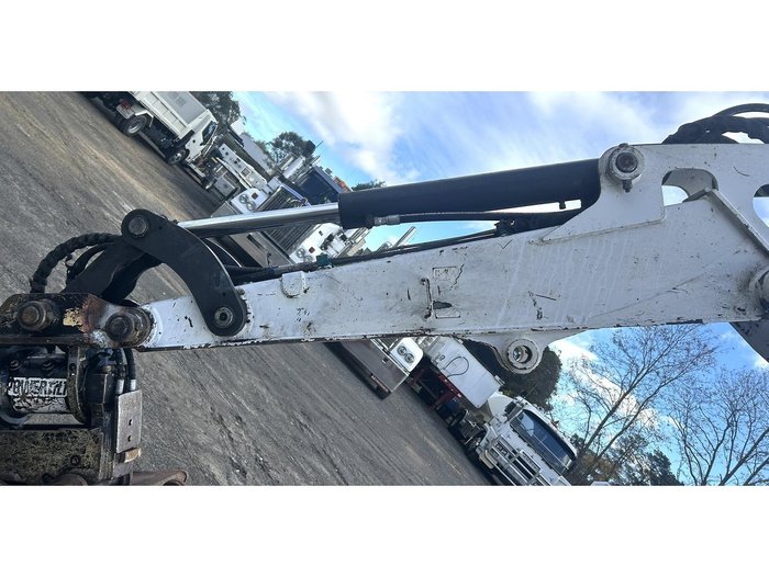 2011 BOBCAT E50 Excavator 