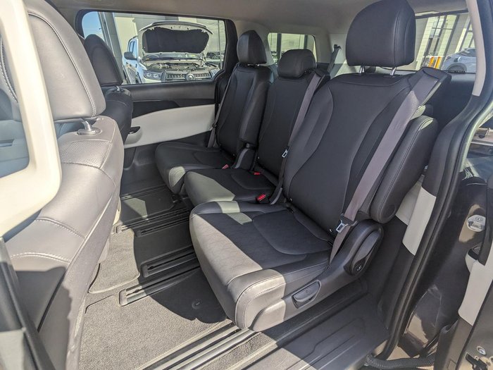 2021 Kia Carnival SLi