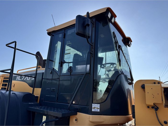 Hyundai Hl770-9