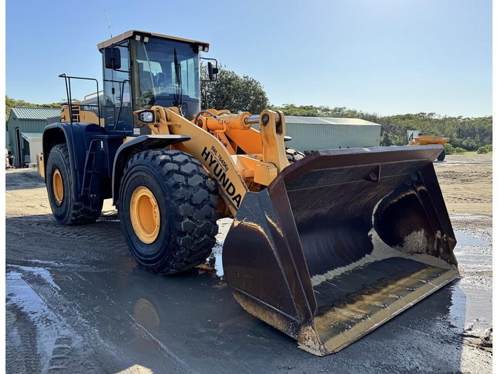 Hyundai Hl770-9