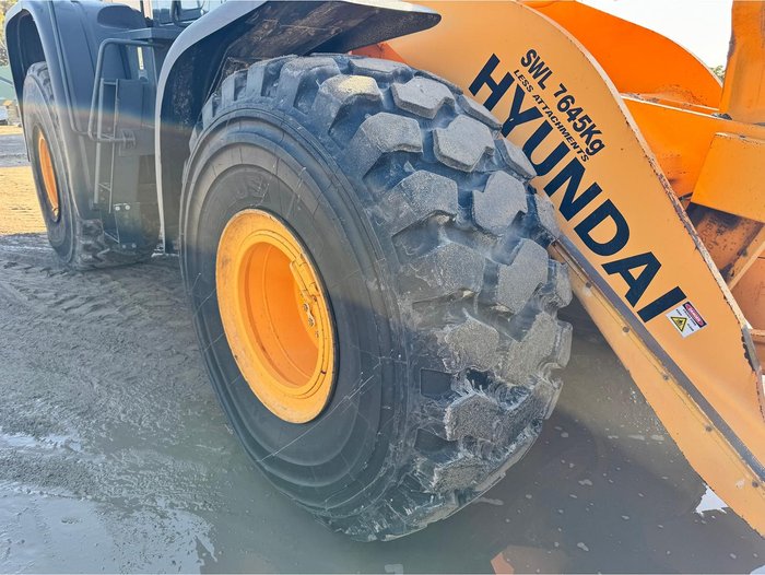 Hyundai Hl770-9