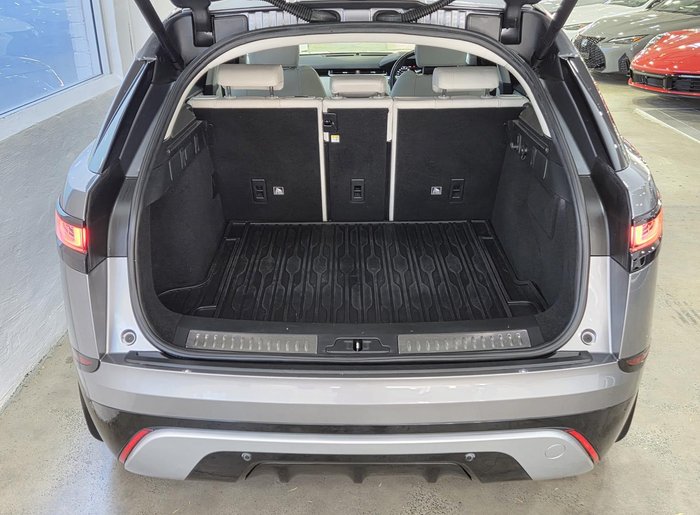 2019 Land Rover Range Rover Velar P250 R-Dynamic SE