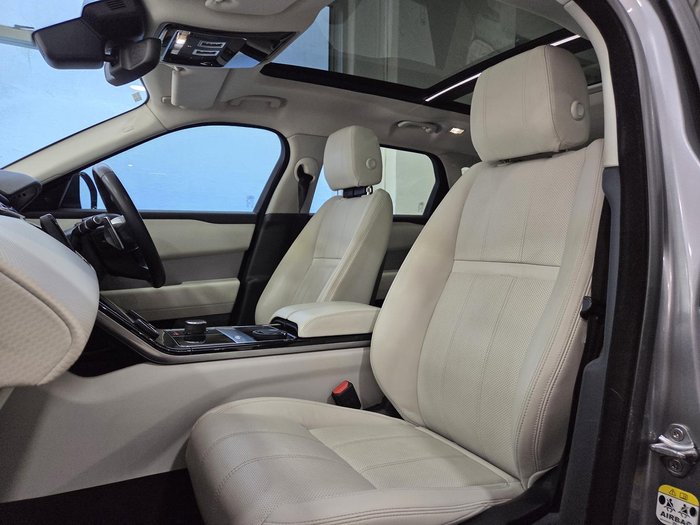 2019 Land Rover Range Rover Velar P250 R-Dynamic SE